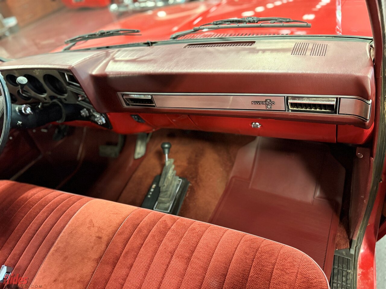 1987 Chevrolet V 10 Silverado   - Photo 26 - Bismarck, ND 58503