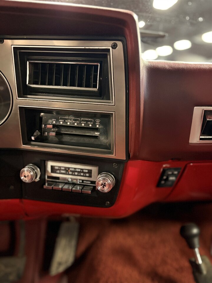 1987 Chevrolet V 10 Silverado   - Photo 42 - Bismarck, ND 58503