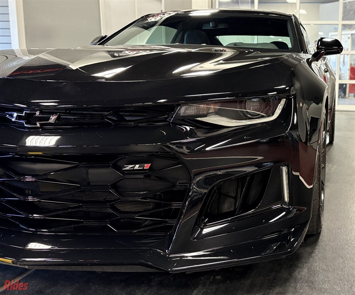 2018 Chevrolet Camaro ZL1   - Photo 2 - Bismarck, ND 58503