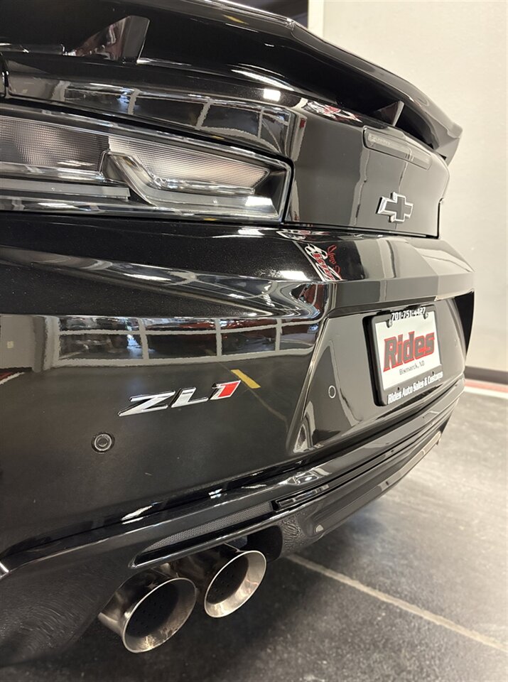 2018 Chevrolet Camaro ZL1   - Photo 21 - Bismarck, ND 58503
