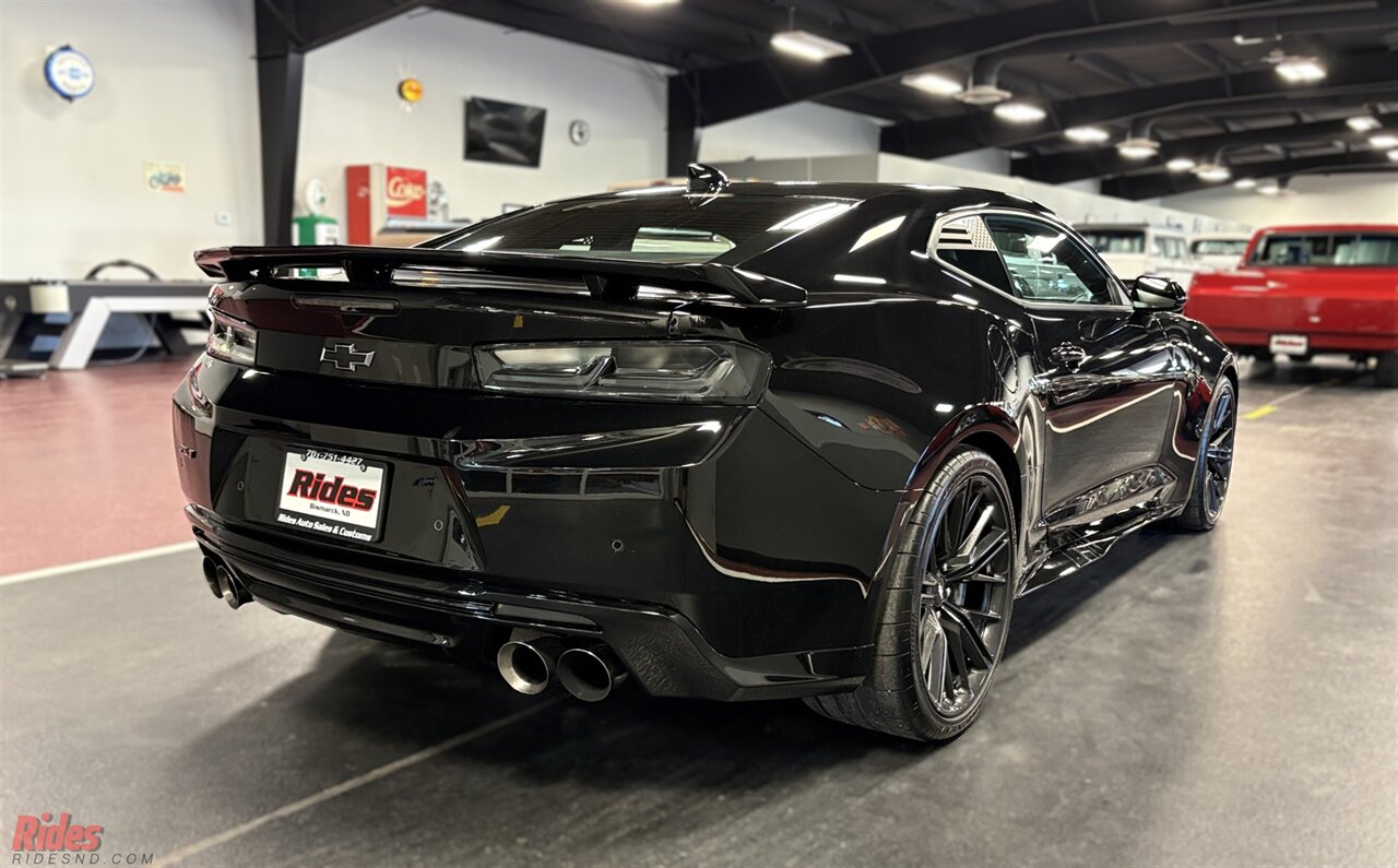 2018 Chevrolet Camaro ZL1   - Photo 27 - Bismarck, ND 58503