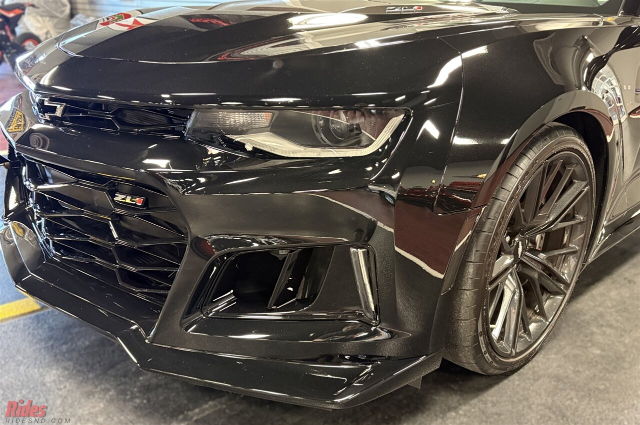 2018 Chevrolet Camaro ZL1   - Photo 3 - Bismarck, ND 58503