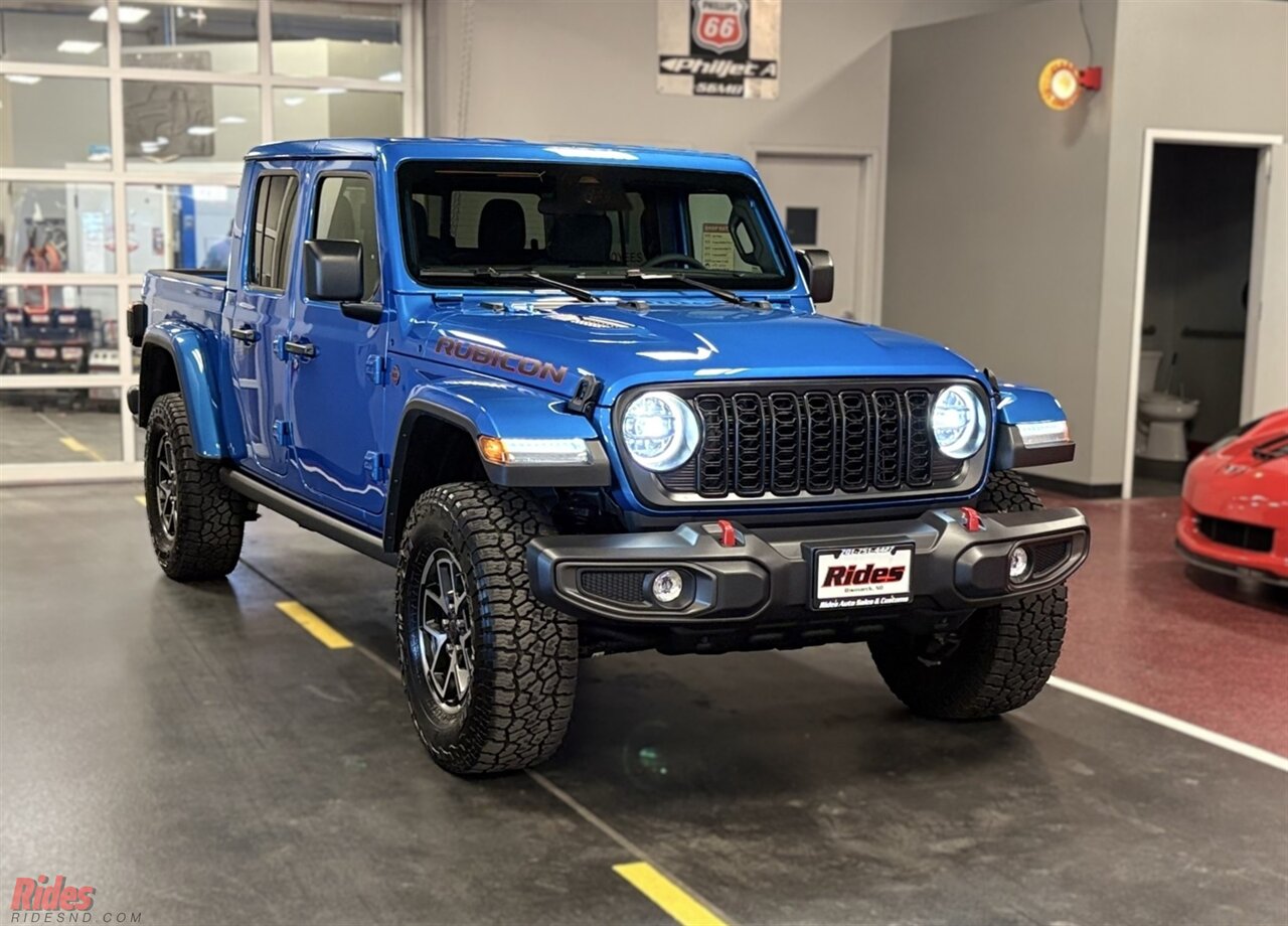2026 Jeep Gladiator Rubicon   - Photo 2 - Bismarck, ND 58503