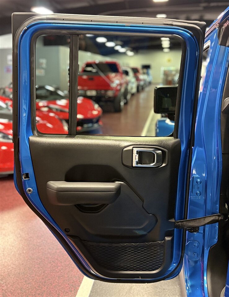 2026 Jeep Gladiator Rubicon   - Photo 34 - Bismarck, ND 58503