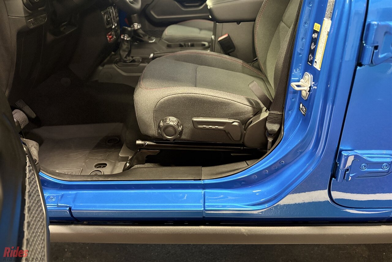 2026 Jeep Gladiator Rubicon   - Photo 16 - Bismarck, ND 58503