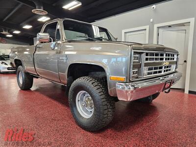 1985 Chevrolet C/K 10 Series K10 Silverado   - Photo 19 - Bismarck, ND 58503