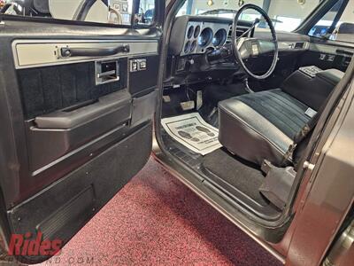 1985 Chevrolet C/K 10 Series K10 Silverado   - Photo 30 - Bismarck, ND 58503