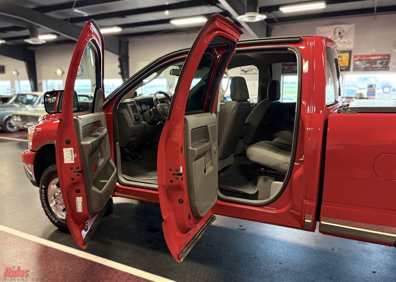 2006 Dodge Ram 2500 SLT Big Horn   - Photo 9 - Bismarck, ND 58503