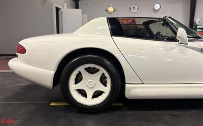 1996 Dodge Viper RT/10   - Photo 46 - Bismarck, ND 58503