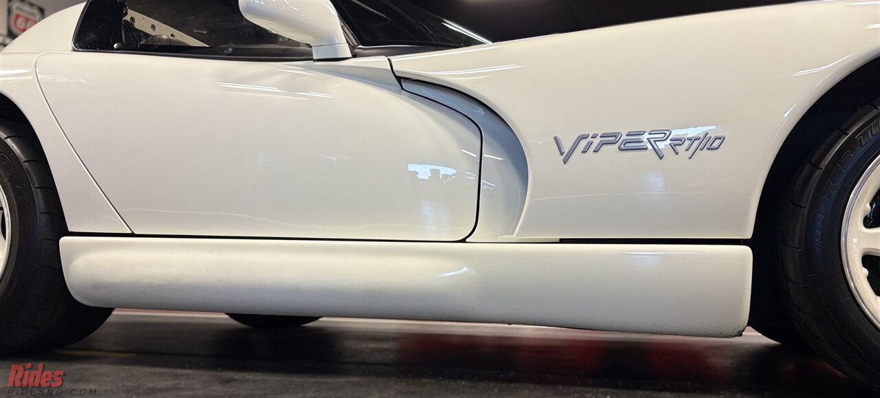 1996 Dodge Viper RT/10   - Photo 59 - Bismarck, ND 58503