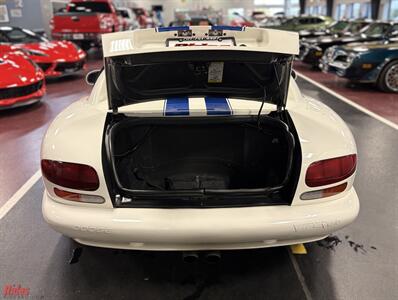 1996 Dodge Viper RT/10   - Photo 37 - Bismarck, ND 58503