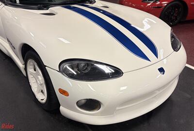 1996 Dodge Viper RT/10   - Photo 57 - Bismarck, ND 58503