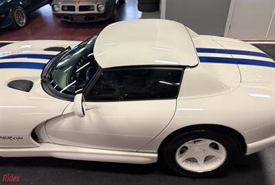 1996 Dodge Viper RT/10   - Photo 10 - Bismarck, ND 58503
