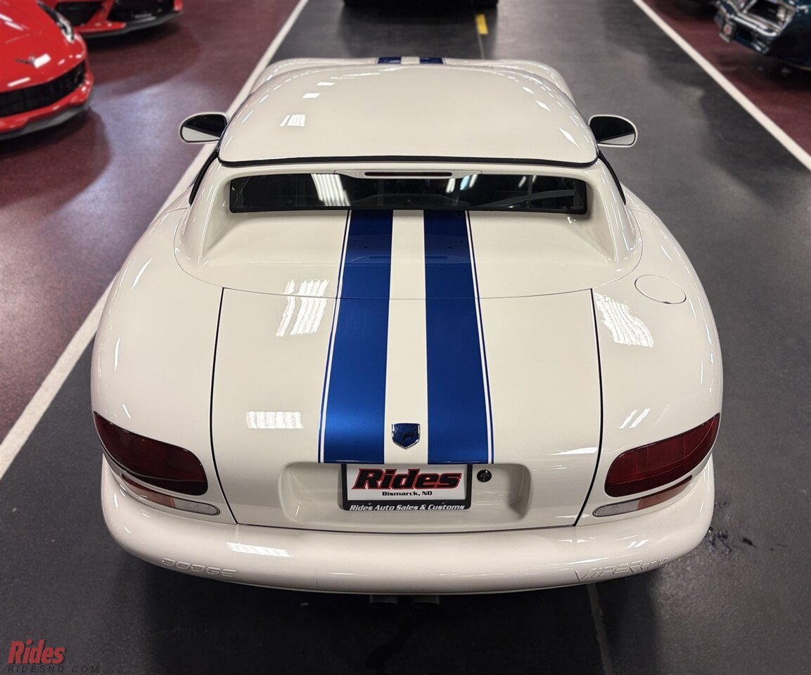 1996 Dodge Viper RT/10   - Photo 35 - Bismarck, ND 58503
