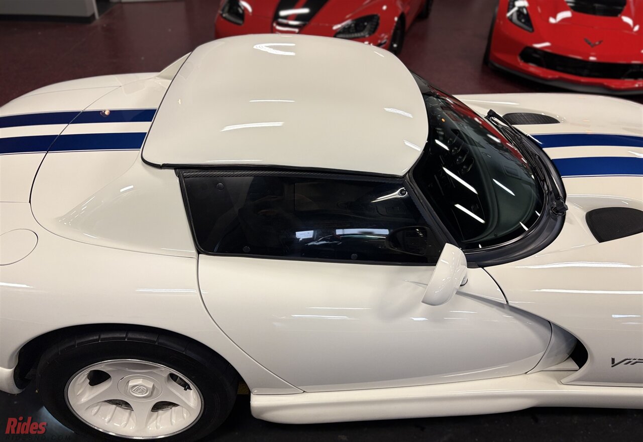 1996 Dodge Viper RT/10   - Photo 47 - Bismarck, ND 58503
