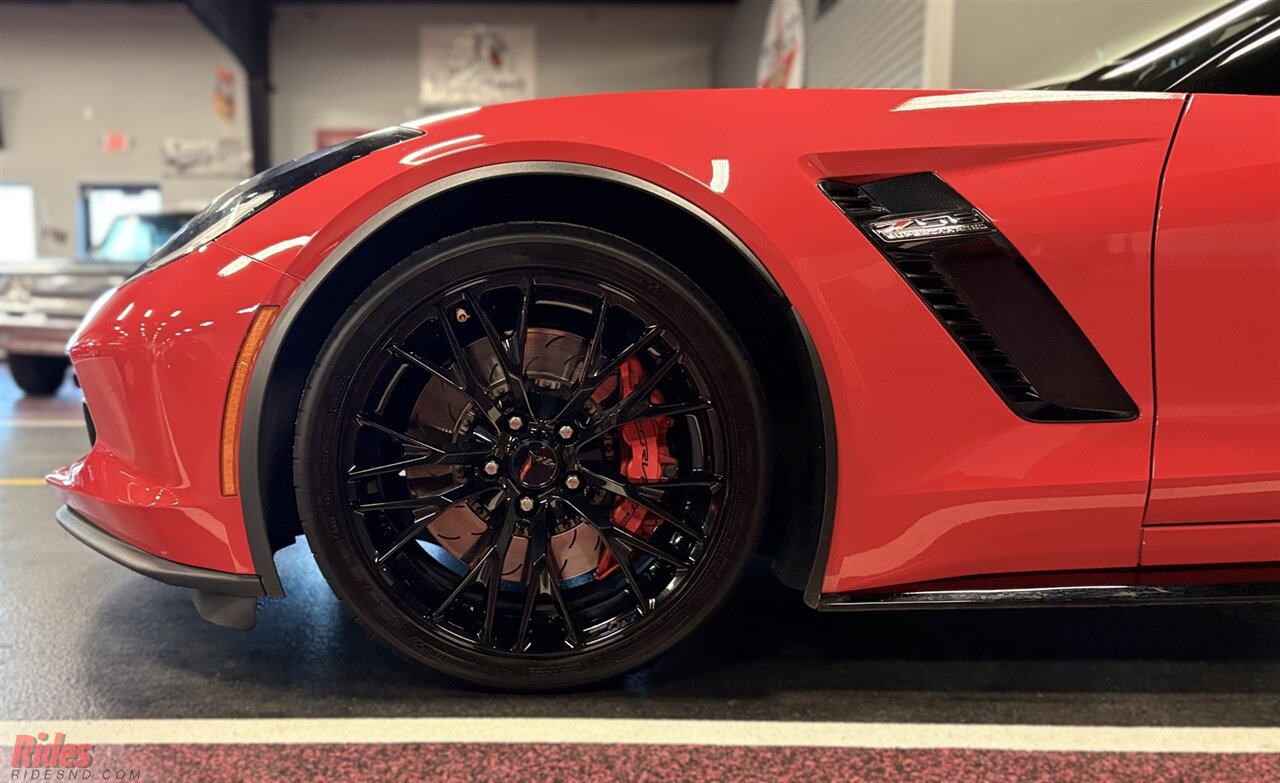 2016 Chevrolet Corvette Z06   - Photo 7 - Bismarck, ND 58503