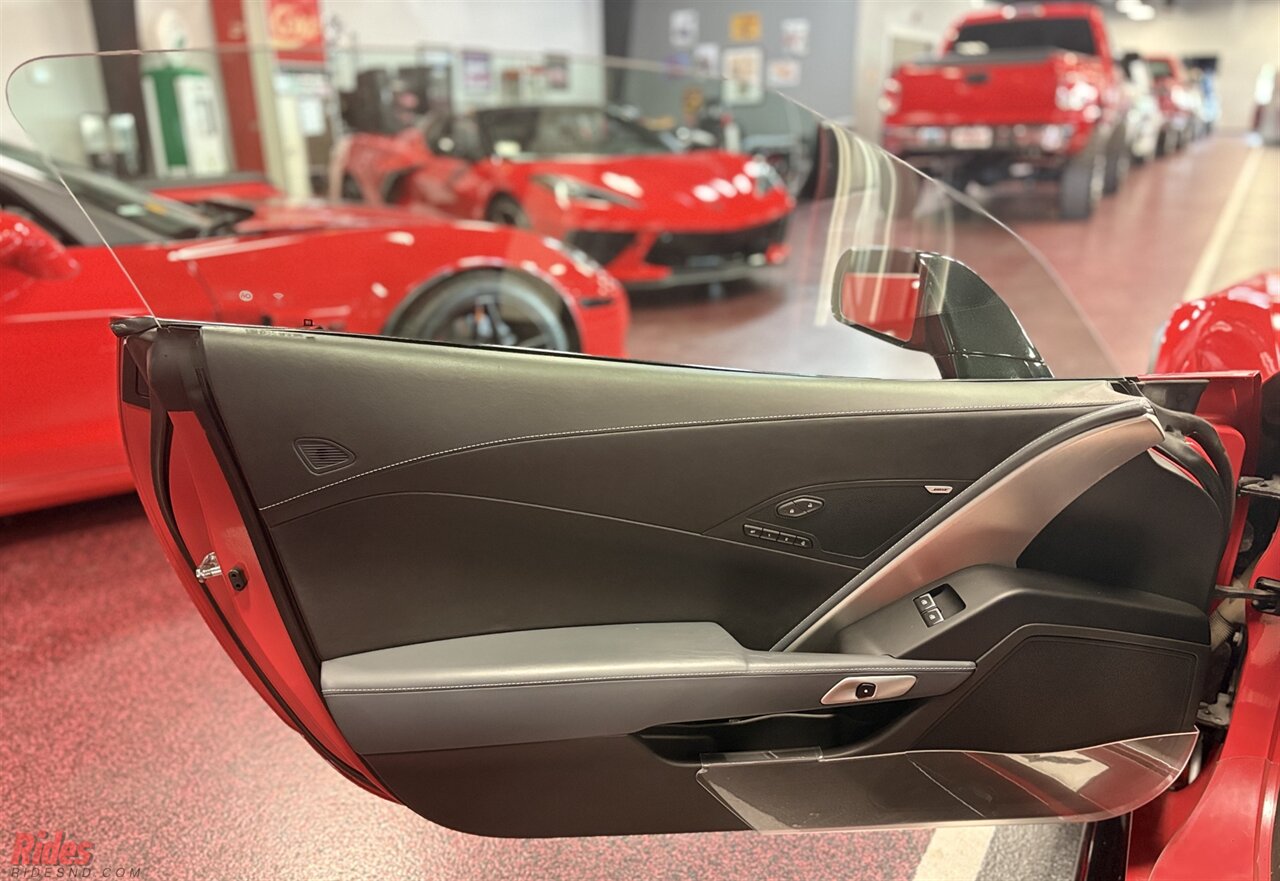 2016 Chevrolet Corvette Z06   - Photo 21 - Bismarck, ND 58503