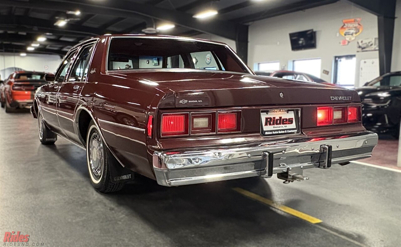 1983 Chevrolet Impala Sedan   - Photo 16 - Bismarck, ND 58503