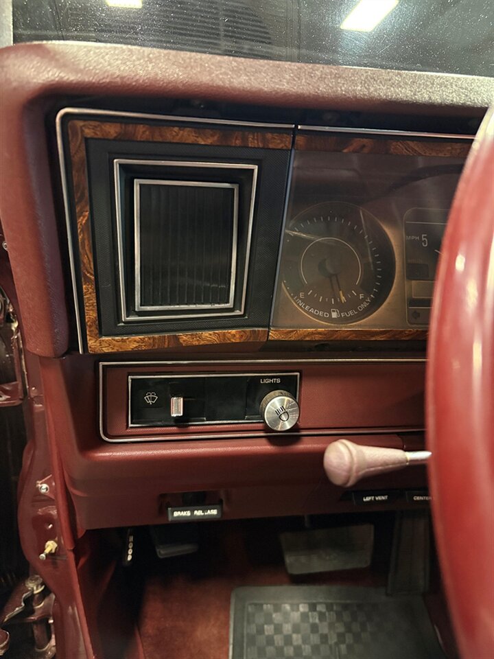 1983 Chevrolet Impala Sedan   - Photo 39 - Bismarck, ND 58503