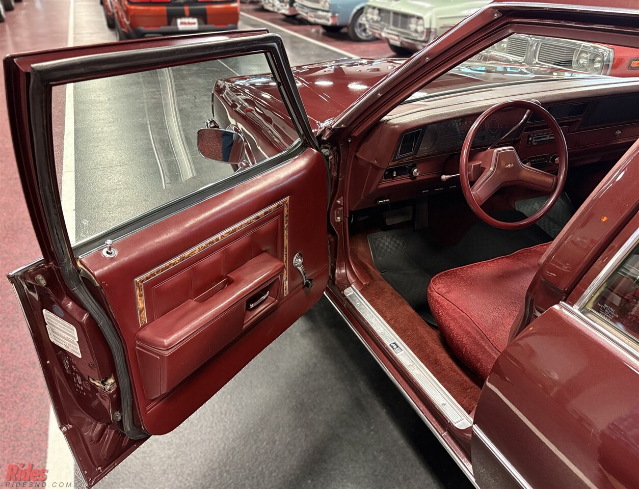 1983 Chevrolet Impala Sedan   - Photo 8 - Bismarck, ND 58503