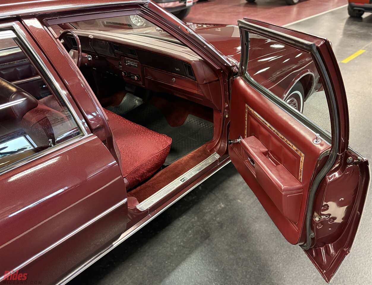 1983 Chevrolet Impala Sedan   - Photo 27 - Bismarck, ND 58503