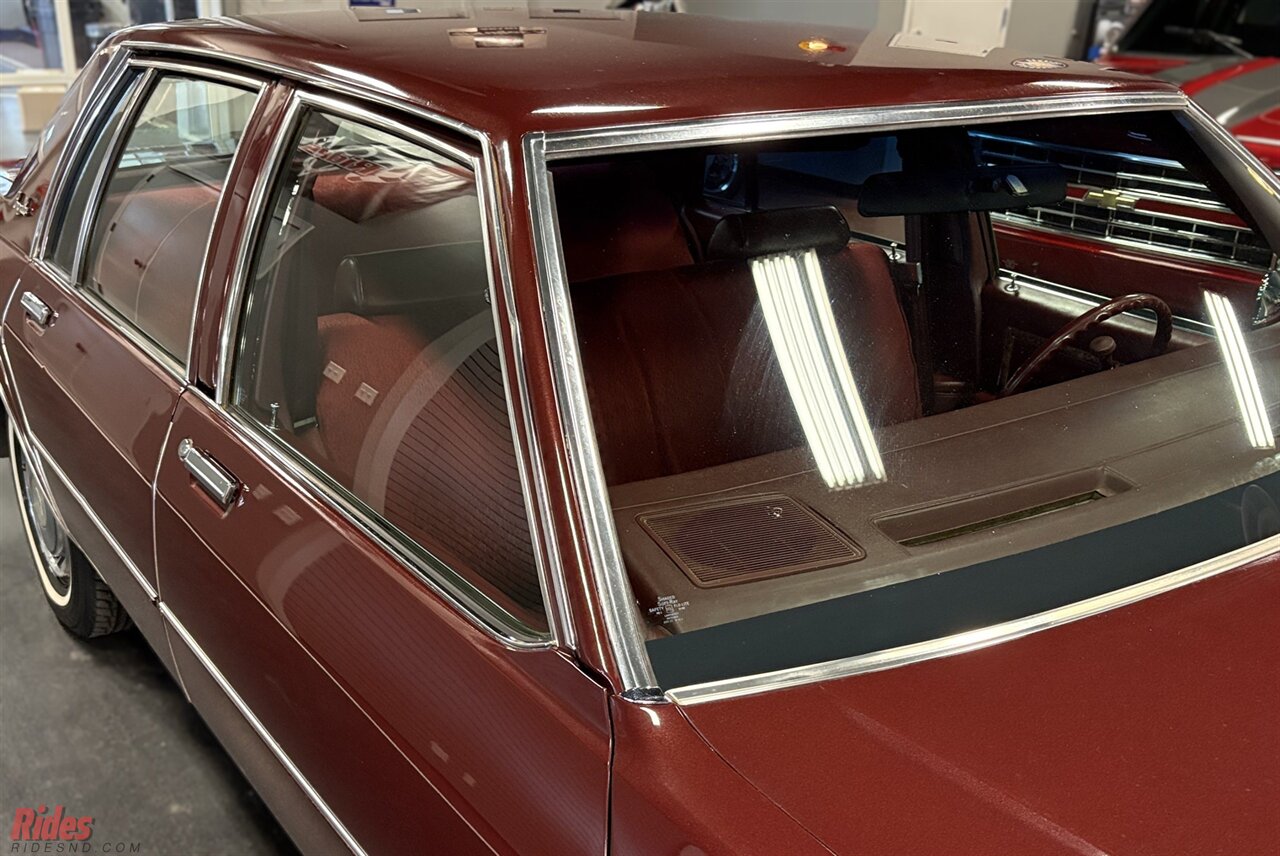 1983 Chevrolet Impala Sedan   - Photo 30 - Bismarck, ND 58503