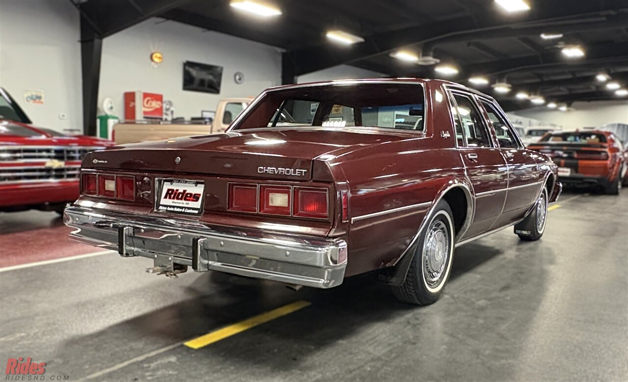 1983 Chevrolet Impala Sedan   - Photo 21 - Bismarck, ND 58503