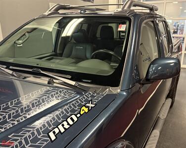2015 Nissan Frontier PRO-4X   - Photo 8 - Bismarck, ND 58503