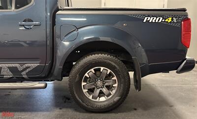2015 Nissan Frontier PRO-4X   - Photo 15 - Bismarck, ND 58503