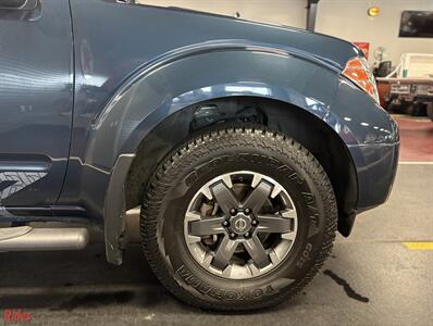 2015 Nissan Frontier PRO-4X   - Photo 30 - Bismarck, ND 58503