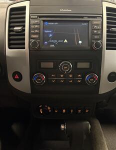 2015 Nissan Frontier PRO-4X   - Photo 46 - Bismarck, ND 58503
