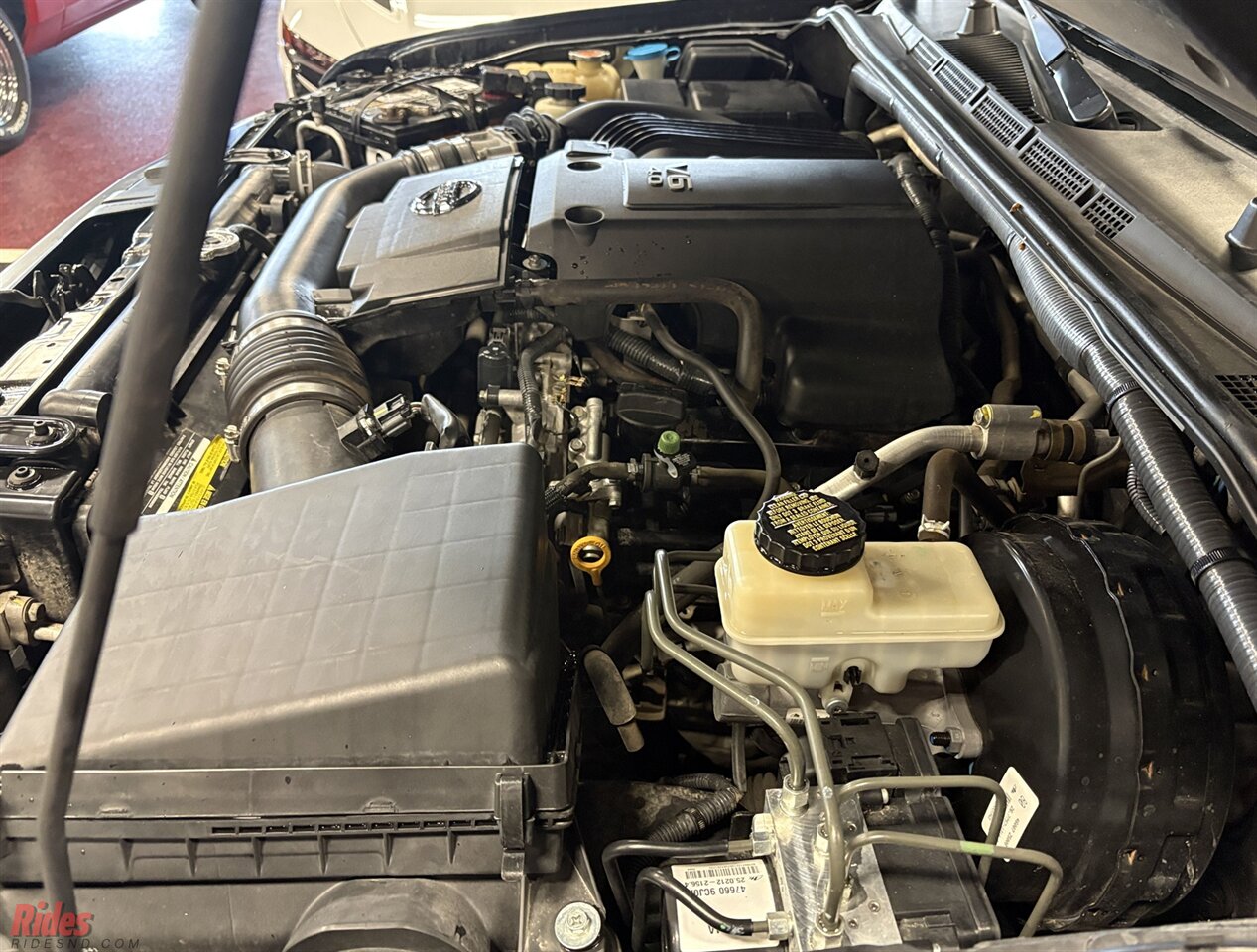 2015 Nissan Frontier PRO-4X   - Photo 38 - Bismarck, ND 58503