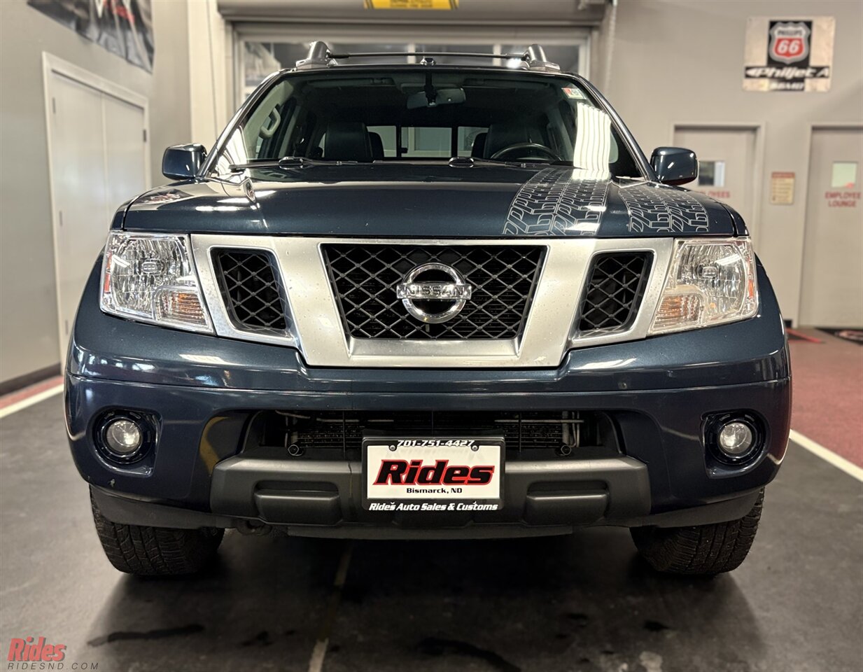 2015 Nissan Frontier PRO-4X   - Photo 34 - Bismarck, ND 58503