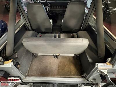 1989 Jeep Wrangler YJ   - Photo 16 - Bismarck, ND 58503