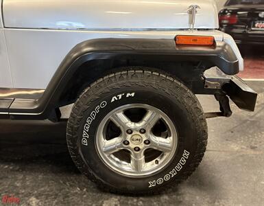 1989 Jeep Wrangler YJ   - Photo 20 - Bismarck, ND 58503