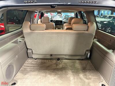 2001 Chevrolet Suburban 2500 LT   - Photo 48 - Bismarck, ND 58503