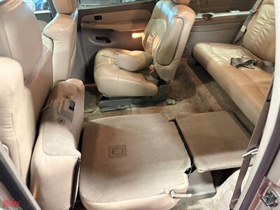 2001 Chevrolet Suburban 2500 LT   - Photo 37 - Bismarck, ND 58503
