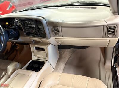 2001 Chevrolet Suburban 2500 LT   - Photo 64 - Bismarck, ND 58503