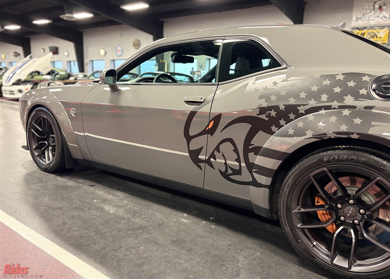 2018 Dodge Challenger SRT Hellcat   - Photo 11 - Bismarck, ND 58503