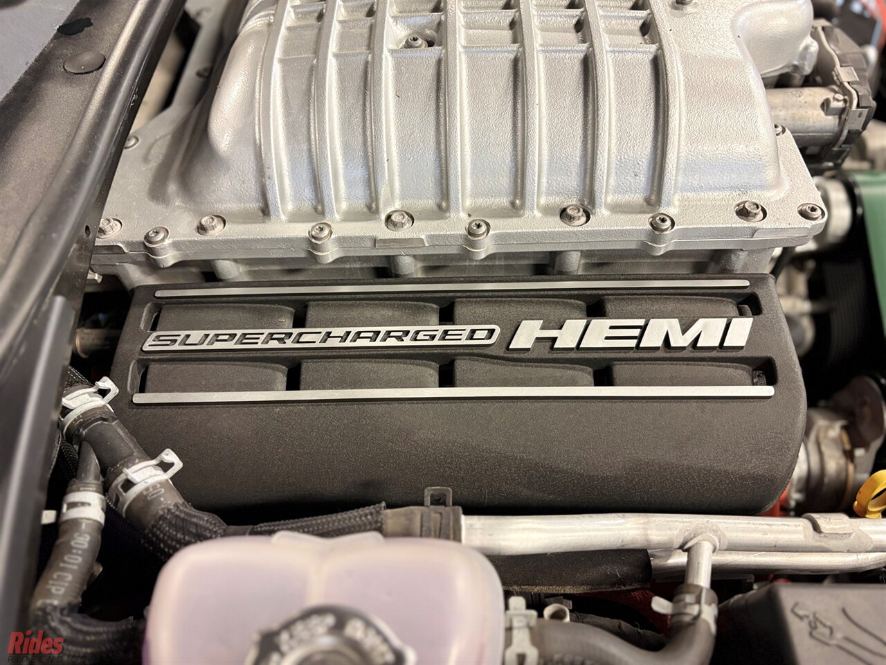 2018 Dodge Challenger SRT Hellcat   - Photo 77 - Bismarck, ND 58503