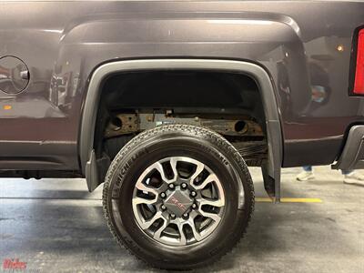 2015 GMC Sierra 2500HD Denali   - Photo 18 - Bismarck, ND 58503