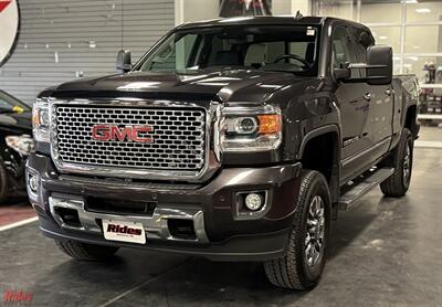 2015 GMC Sierra 2500HD Denali Truck