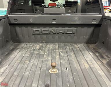 2015 GMC Sierra 2500HD Denali   - Photo 26 - Bismarck, ND 58503