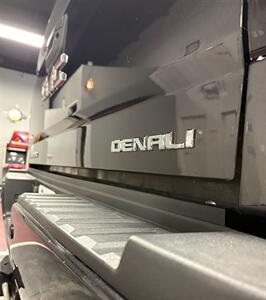 2015 GMC Sierra 2500HD Denali   - Photo 24 - Bismarck, ND 58503