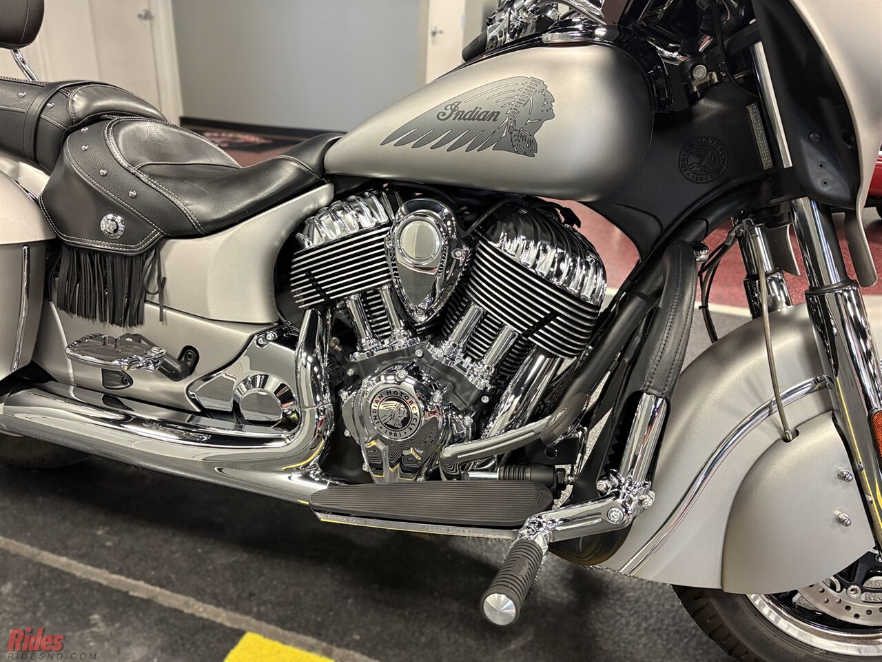 2016 Indian Chieftain   - Photo 8 - Bismarck, ND 58503