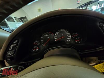 2004 Chevrolet Corvette Commemorative   - Photo 29 - Bismarck, ND 58503