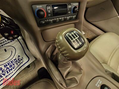 2004 Chevrolet Corvette Commemorative   - Photo 32 - Bismarck, ND 58503