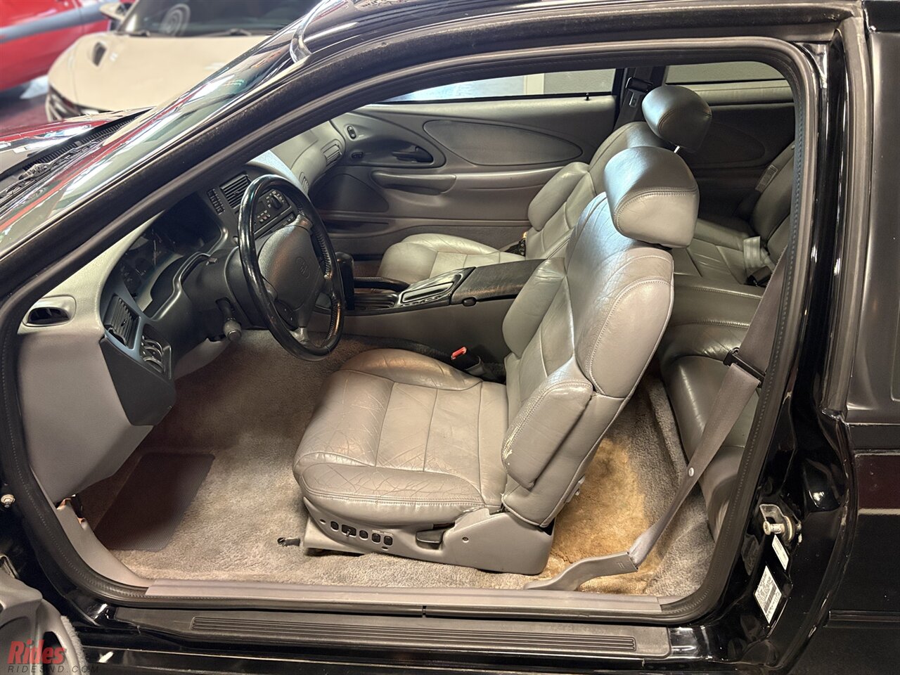 1994 Ford Thunderbird SC   - Photo 12 - Bismarck, ND 58503