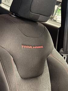 2018 Jeep Renegade Trailhawk   - Photo 37 - Bismarck, ND 58503