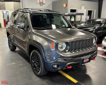 2018 Jeep Renegade Trailhawk   - Photo 39 - Bismarck, ND 58503
